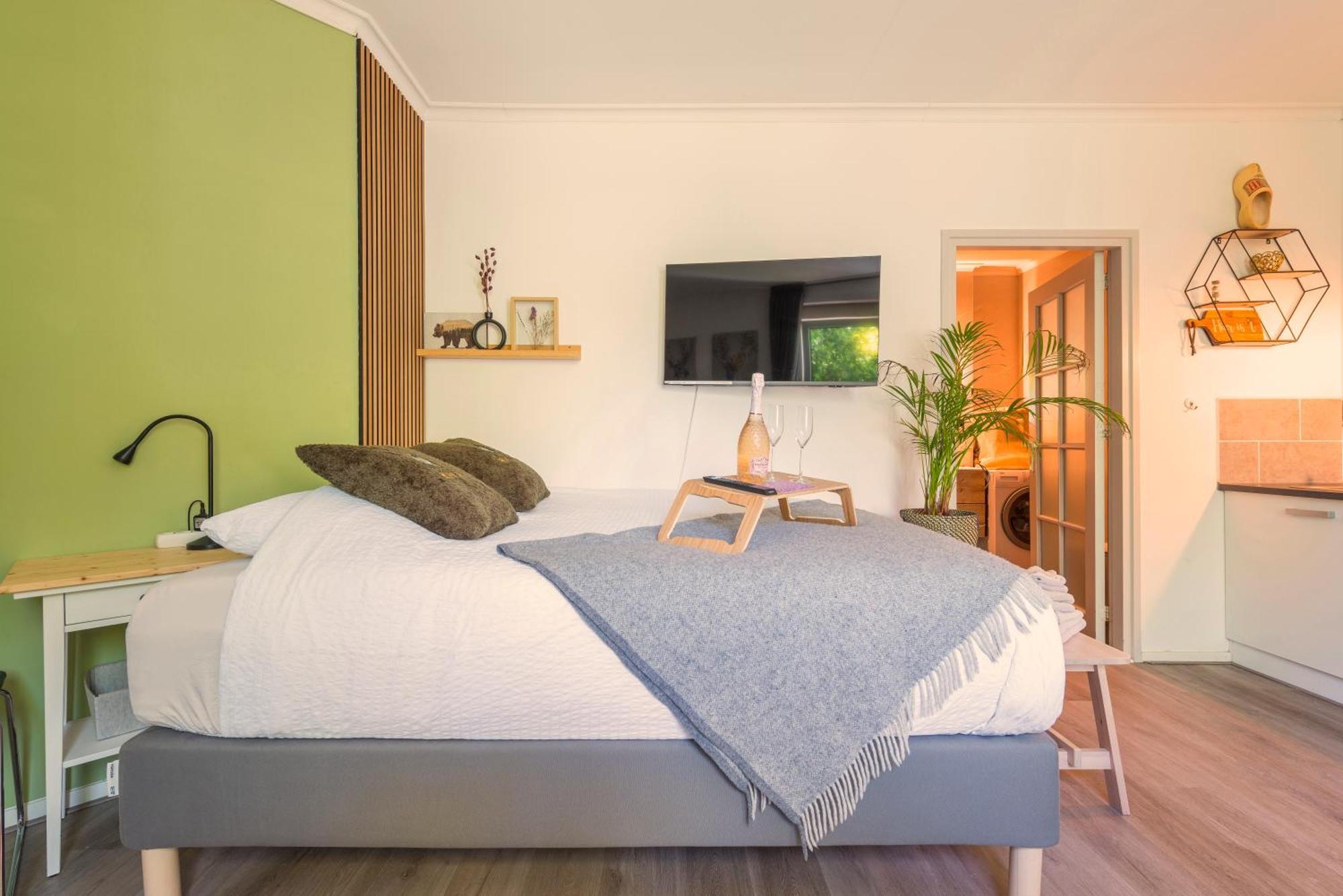 Cozy House - Leenfietsen, Eigen Keuken En Badkamer Наймеген Екстериор снимка